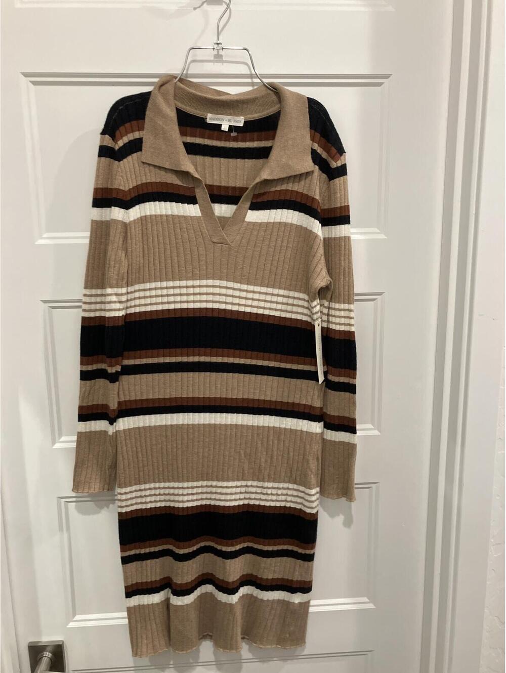 NWT Madison + Hudson Women's Striped Ribbed Knit Sweater/